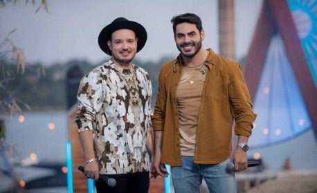 MC Don Juan faz show com aglomeração e confusão em SP, Fábia Oliveira