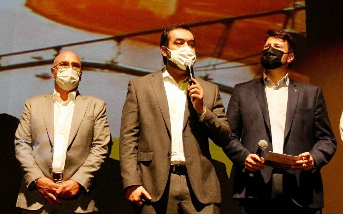 Cláudio Castro esteve presente no evento que tem como objetivo reacender o turismo no estado - Rogerio Santana/GOV RJ