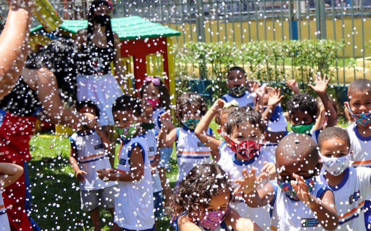 Cerca de 31 mil crian&ccedil;as ser&atilde;o atendidas nas atividades realizadas em 105 escolas e creches do munic&iacute;pio.