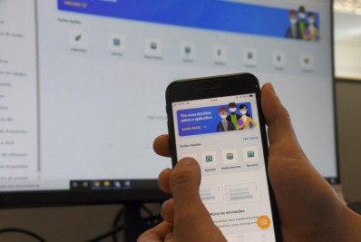 'Passaportes' da vacina falsos são vendidos em grupos anti-vacina de aplicativos 
