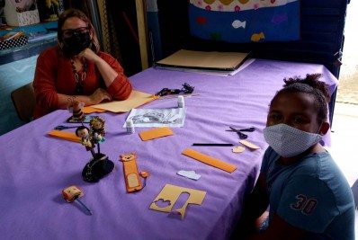 Centro de Referência da Assistência Social Meudon, em Teresópolis, retoma oficina de artesanato