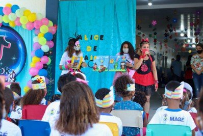 Escolas e creches de Magé recebem atividades recreativas no mês das crianças