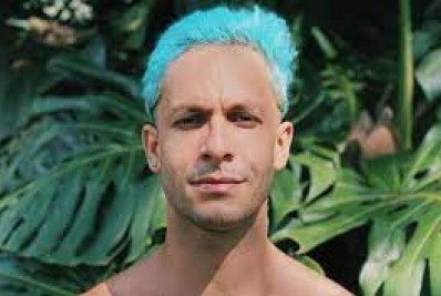 Rainer Cadete divulga cena ousada de 'Verdades Secretas 2'