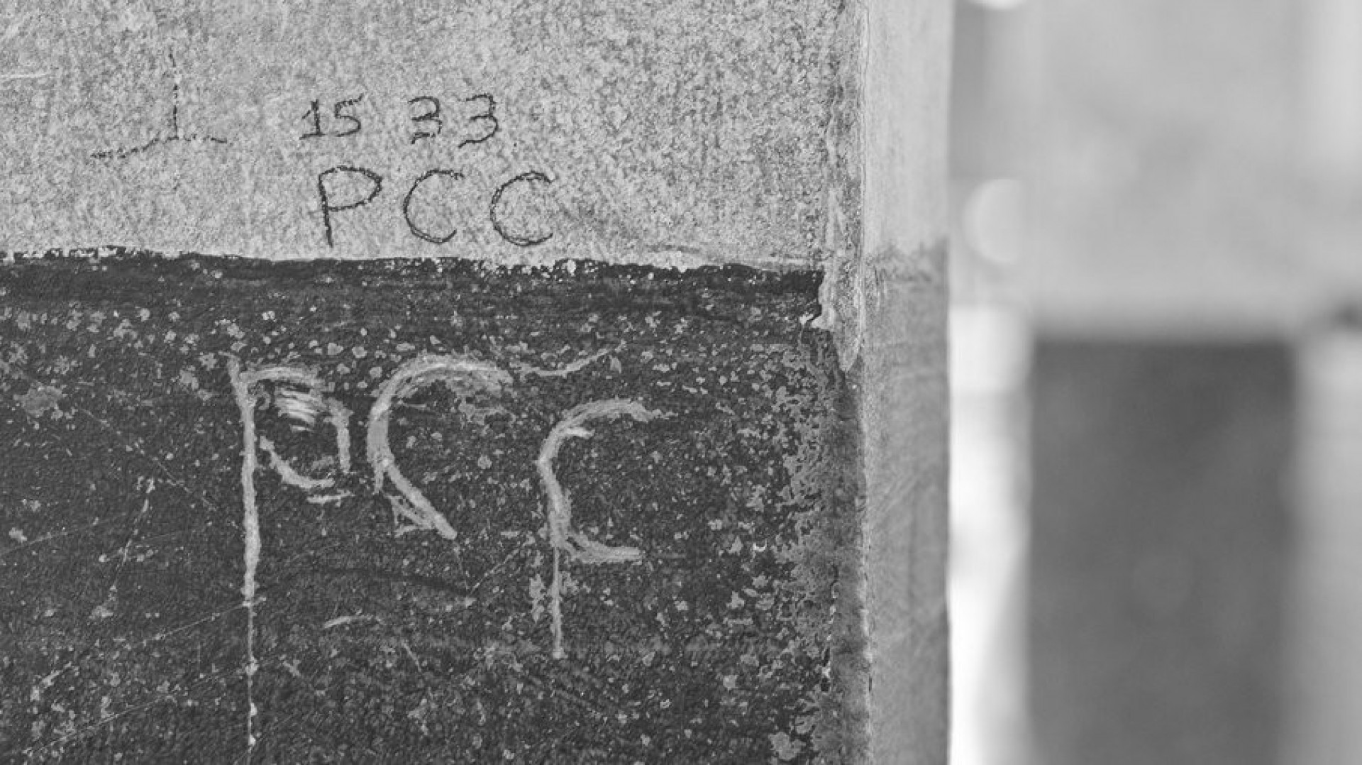 Documentos narram como os l&iacute;deres teriam usado familiares e laranjas para lavar o dinheiro dos lucros do tr&aacute;fico operado pela fac&ccedil;&atilde;o