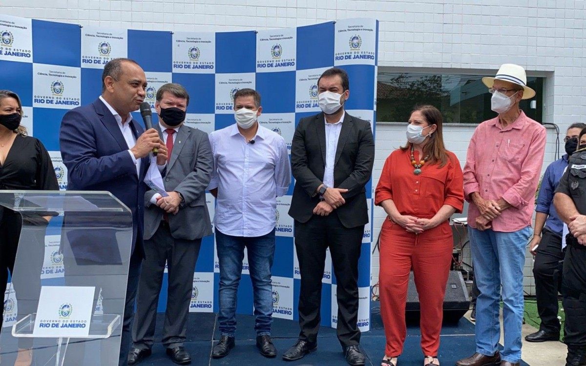 Em discurso, Max Lemos falou sobre os investimento na cidade 