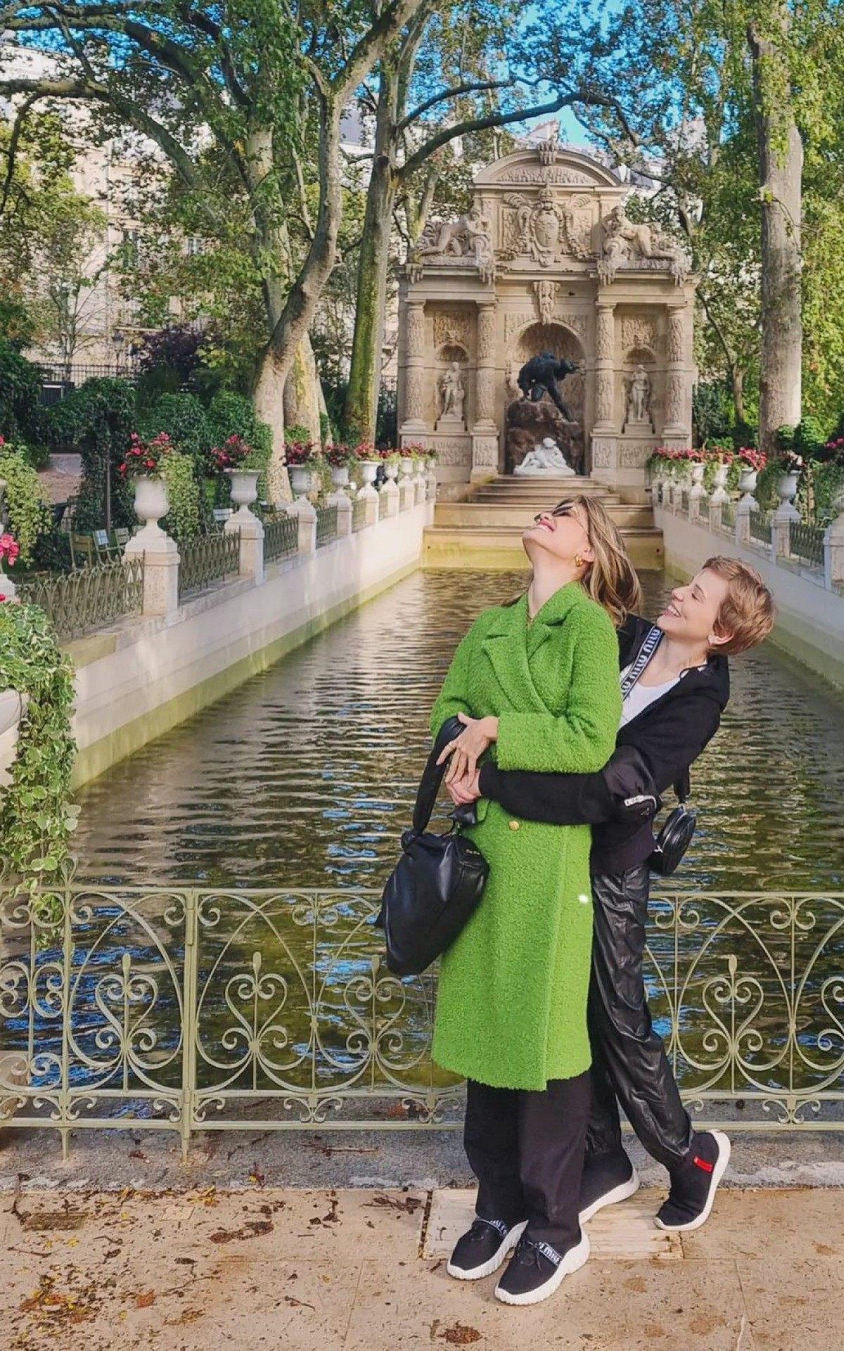 Vit&oacute;ria Strada e Marcella Rica