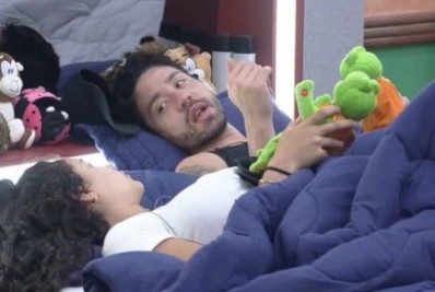 Rico Melquiades já sabe que está na roça pela casa e pensa em quem vai puxar da baia