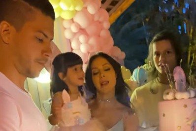Vídeo! Mayra Cardi faz festão para comemorar terceiro aniversário da filha