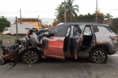 Suspeito morre em confronto com agentes da PRF na Via Dutra