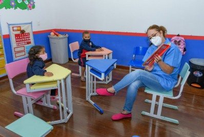 Prefeito de Teresópolis inaugura novas instalações da creche municipal no bairro de Fátima