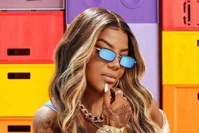 Ludmilla revela que passou por plásticas para ser aceita