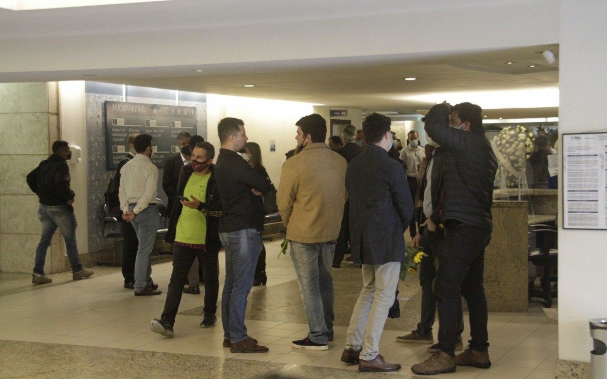 Velorio do Medico Claudio Marsili assassinado na Barra da Tijuca, nesta quarta (20).