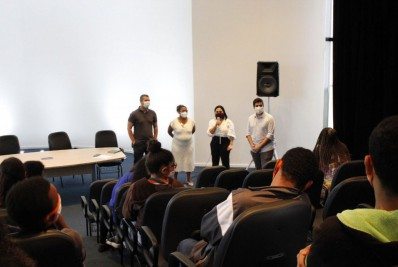 Potência Negra: Niterói tem aula inaugural de Curso empregador