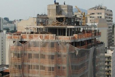 Falta de material e custos impactam a indústria da construção