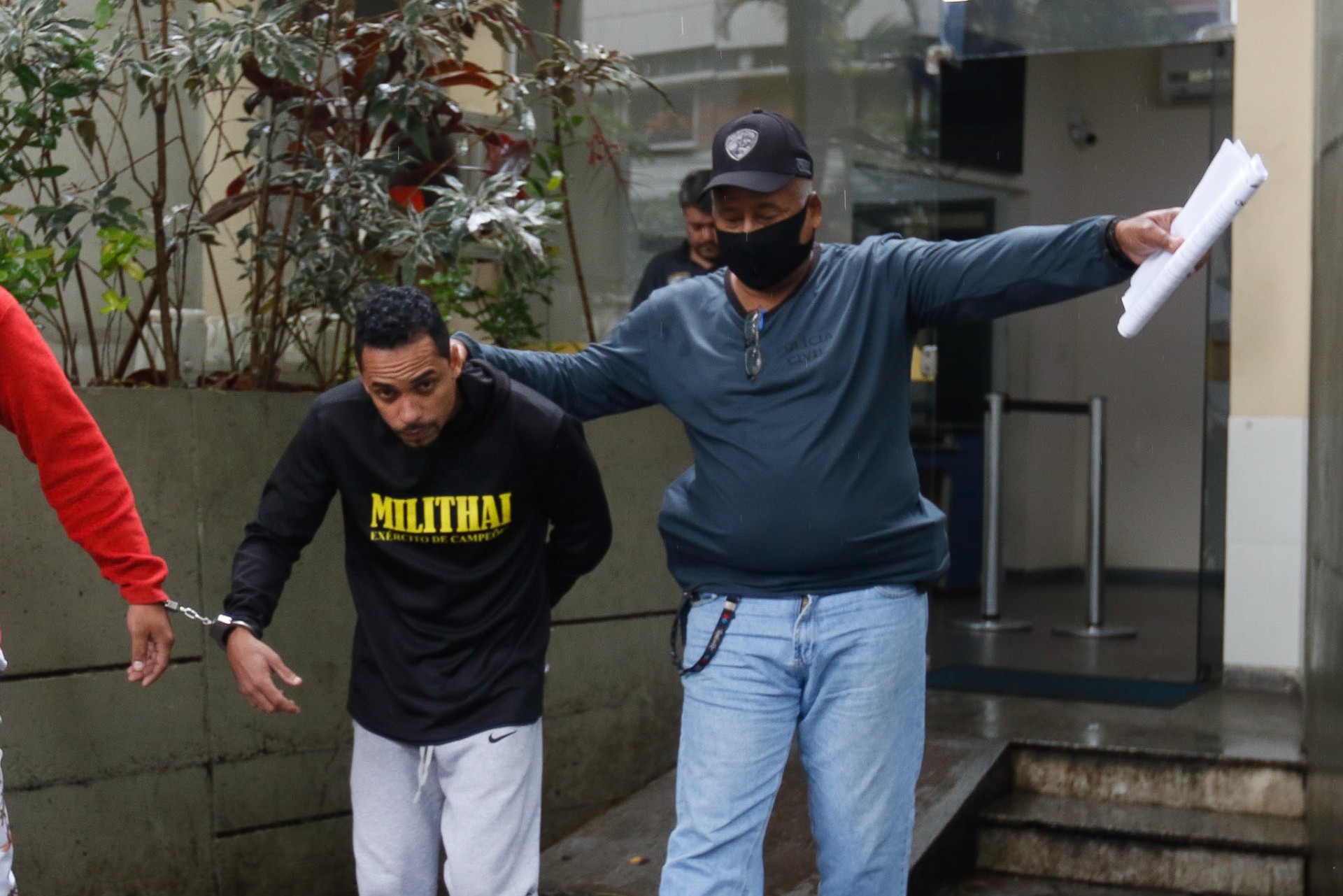 J - TRANFERÊNCIA/ SUSPEITO/MÉDICO - CIDADES - Transferência de suspeito de participação no crime que matou o médico Cláudio Marsili, nesta quarta-feira (20).
  - Reginaldo Pimenta