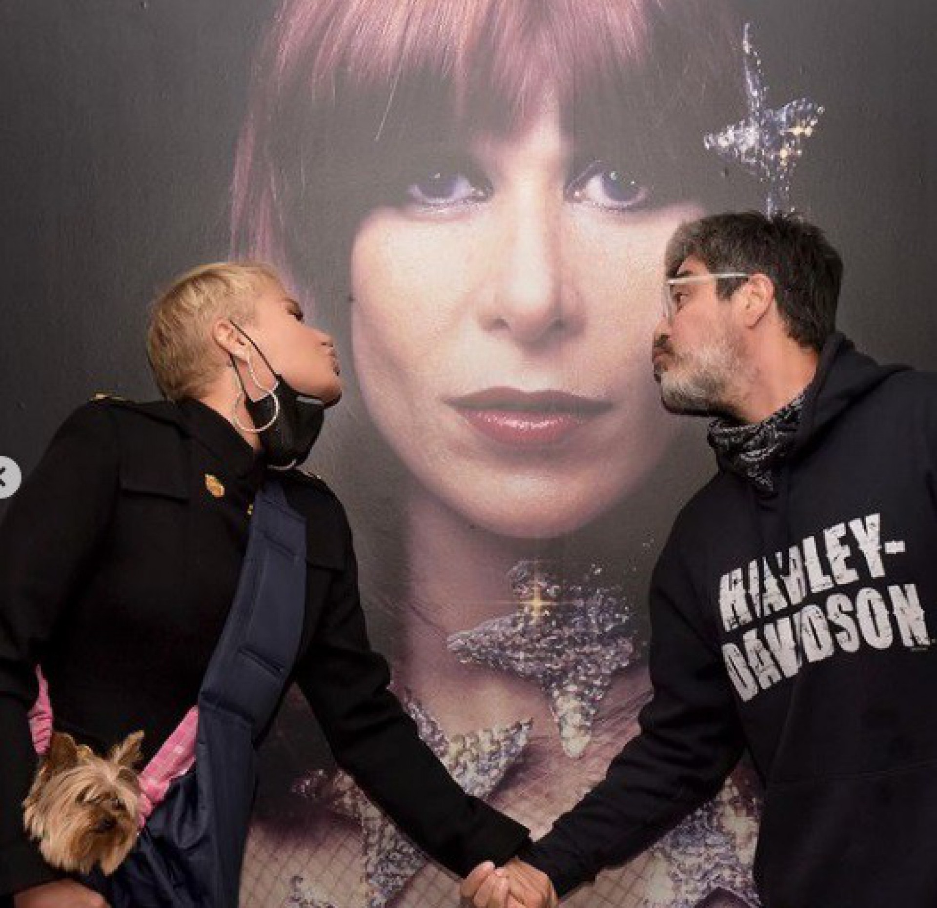 Xuxa vai à exposição de Rita Lee - reprodução do instagram