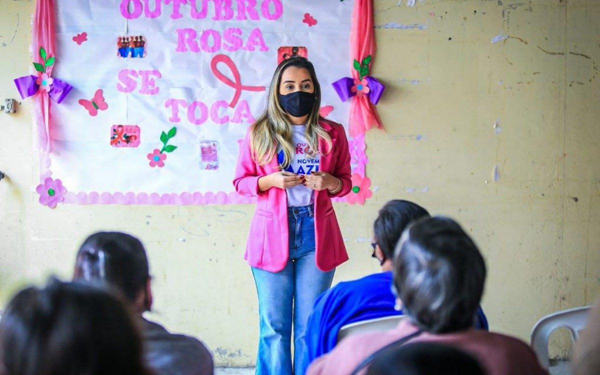 A secret&aacute;ria Brenda Carneiro destacou que durante todo o m&ecirc;s de outubro haver&aacute; encontros para levar informa&ccedil;&otilde;es &agrave;s mulheres