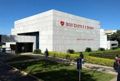 Pastor é acusado de roubar R$ 30 milhões da Igreja Universal 