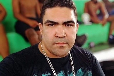 Polícia pede informações para prender assassino de lutador em Belford Roxo