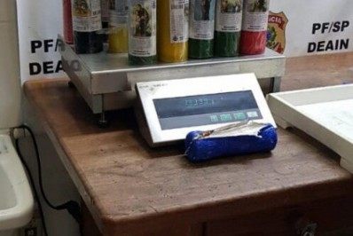 Nigeriana é presa pela PF com 9 kg de cocaína dentro de velas religiosas