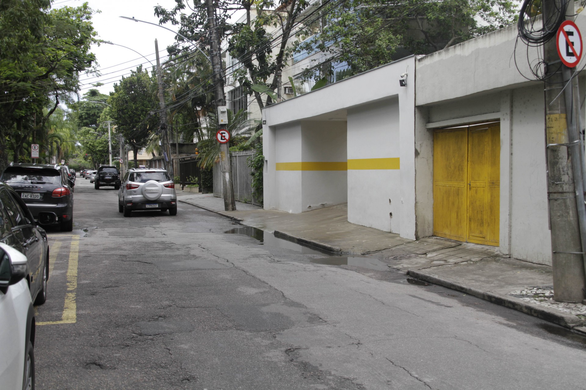 Clínica Viteé, aonde o médico Claudio Marsili era sócio. Rua Fernando Mattos, n 225, Jardim Oceânico, Barra, nesta quinta (21).  - Marcos Porto/Agencia O Dia