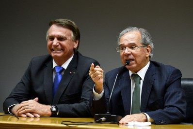 Ministério da Economia pede ao Congresso que inclua R$ 100 bilhões em despesas no Orçamento de 2022