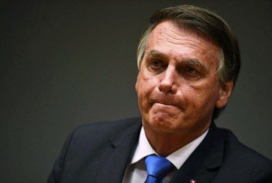 Após fala de Bolsonaro, Petrobras diz que não antecipa decisões de reajuste de combustíveis