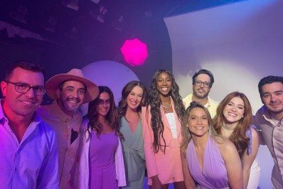 Famosos mostram fotos dos bastidores da gravação da vinheta de final de ano da Globo