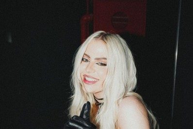 'Eu sou mais vagabunda namorando', admite Luísa Sonza