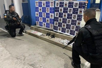 Suspeitos são presos após troca de tiros com policiais em Mesquita