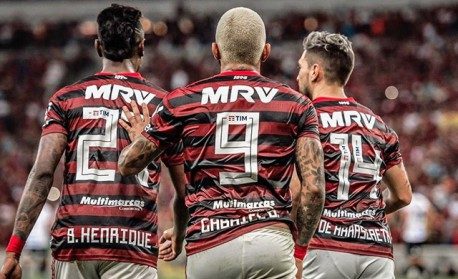 Comentarista do Grupo Globo analisa ausência de Arrascaeta no Flamengo:  'Coletivamente, vem decaindo', Flamengo