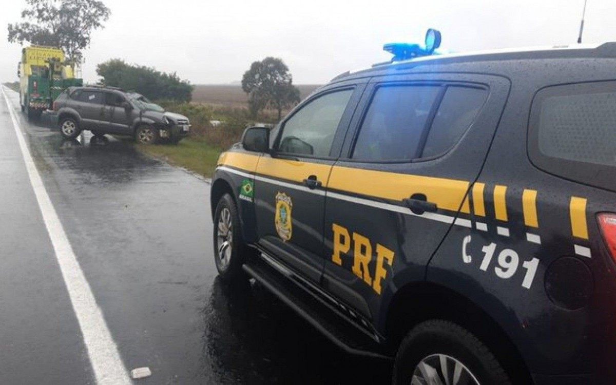 Acidente de carro matou quatro pessoas da mesma família

