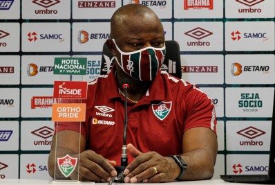 Marcão comemora vitória do Fluminense e rasga elogios a John Kennedy: 'Jogador incrível'