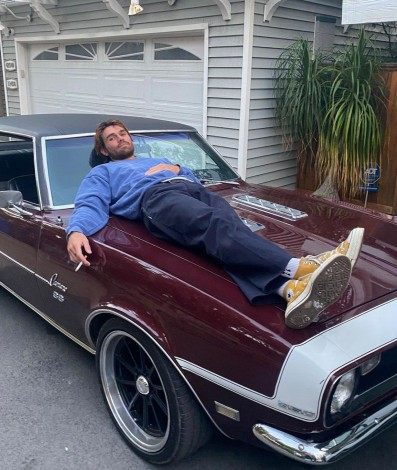 KJ Apa - Reprodução