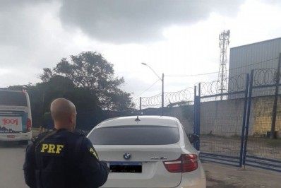 Criminoso do PCC é preso com R$40 mil na BR-101, em São Gonçalo