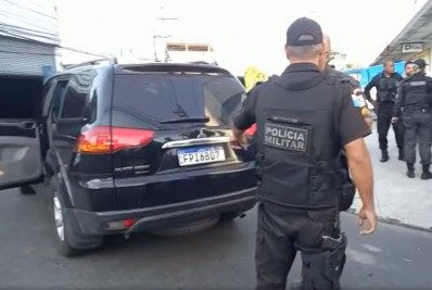 Nova Iguaçu: homem raptado na frente da PM estava em carro blindado