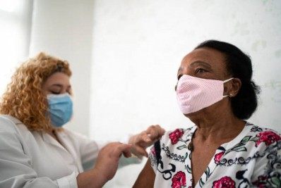 Cabo Frio dá continuidade à dose de reforço contra a covid-19