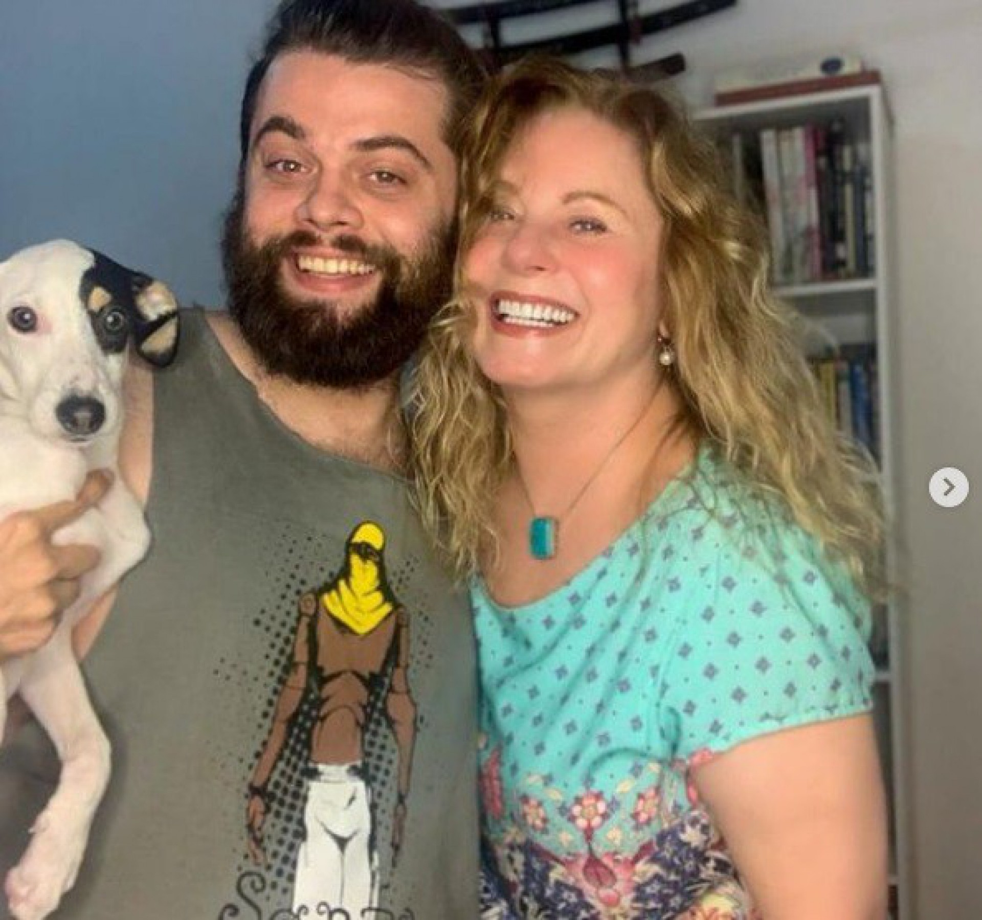 Atriz apresenta novo membro da família nas redes sociais - Reprodução