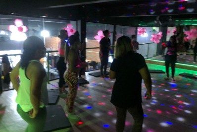 Outubro Rosa: praticar exercício físico ajuda na prevenção ao câncer