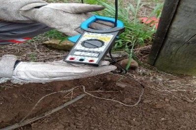 Polícia prende acusado de furto de energia e agressão a funcionário de concessionária de energia em Magé