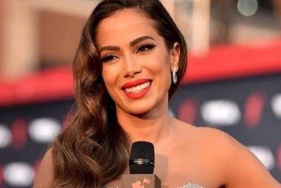 Anitta é anunciada como atração do Chá da Alice