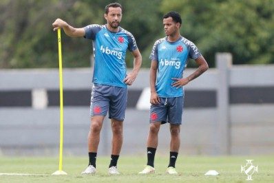 Vasco terá que superar 'Nenêdependência' para vencer partida importante na Série B