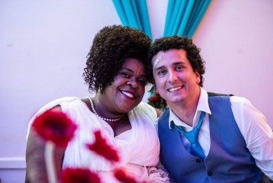 Comédia com Rafael Portugal e Cacau Protásio, ganha trailer; confira!