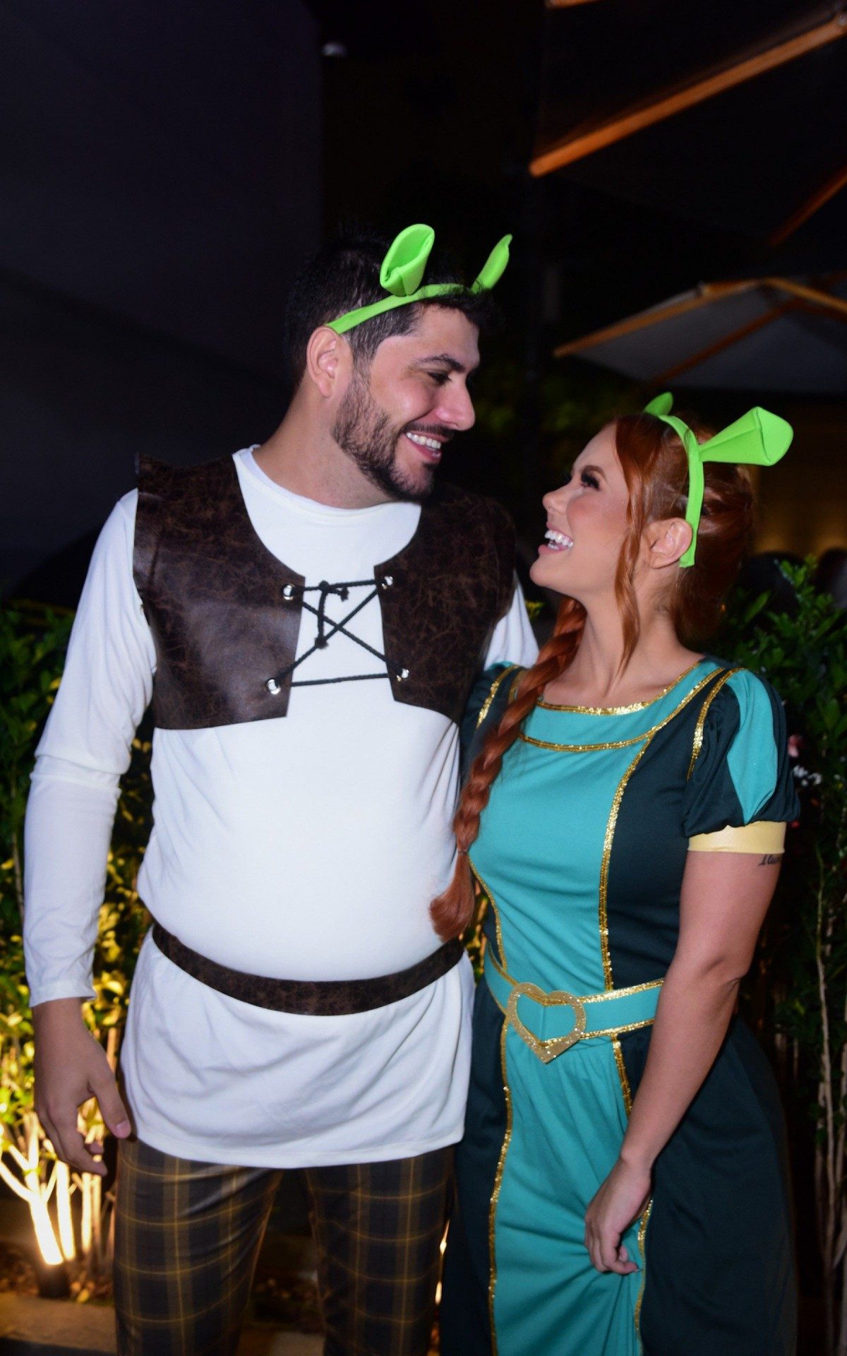 Yugnir e Mirella Janis