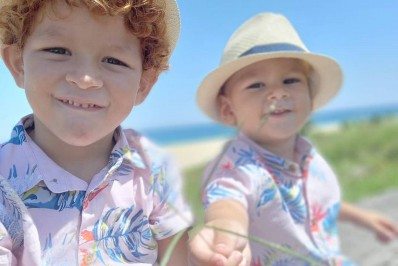 Crianças mortas pelo irmão adolescente em Maricá serão enterradas no Rio