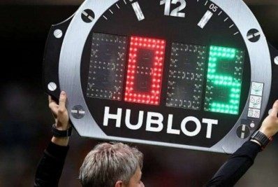 Fifa e Ifab decidem manter, permanentemente, a regra das cinco substituições