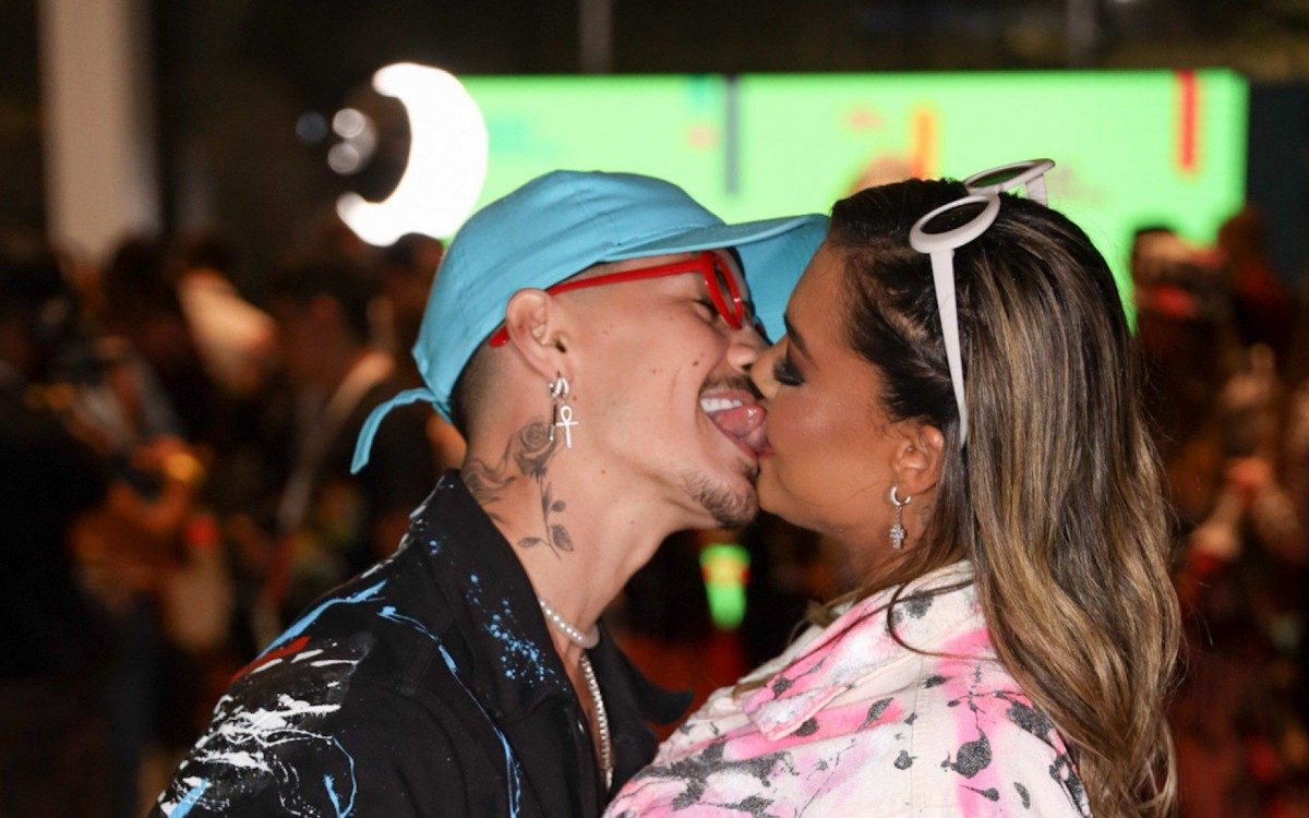 Biel e Tays Reis participam do Pr&ecirc;mio Jovem Brasileiro, em S&atilde;o Paulo, na noite desta quinta-feira