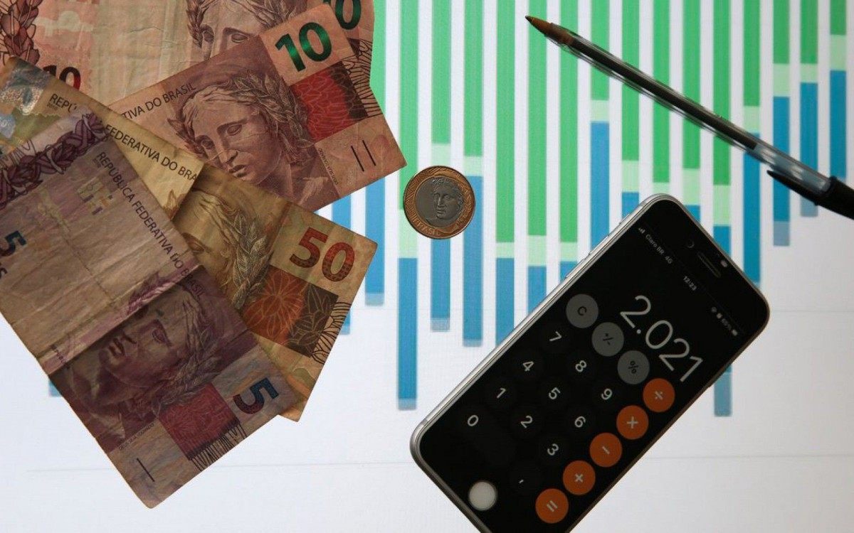 Economia, Moeda Real,Dinheiro, Calculadora - Marcello Casal Jr/Ag&ecirc;ncia Brasil