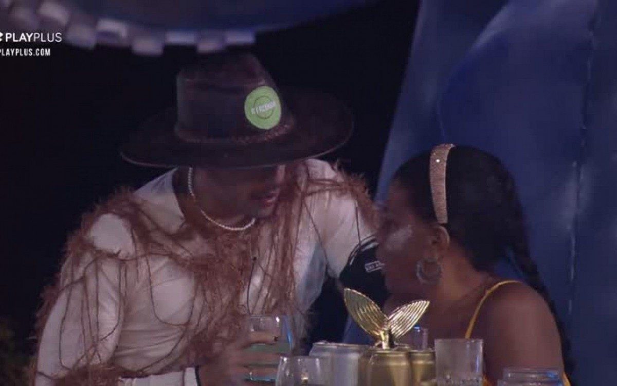 Cantora detonou Gui Araújo no 'Hora do Faro'