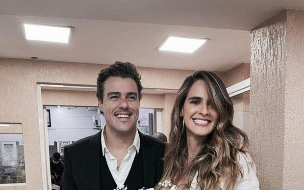 Joaquim Lopes e Marcella Fogaça se casaram na noite desta quinta-feira